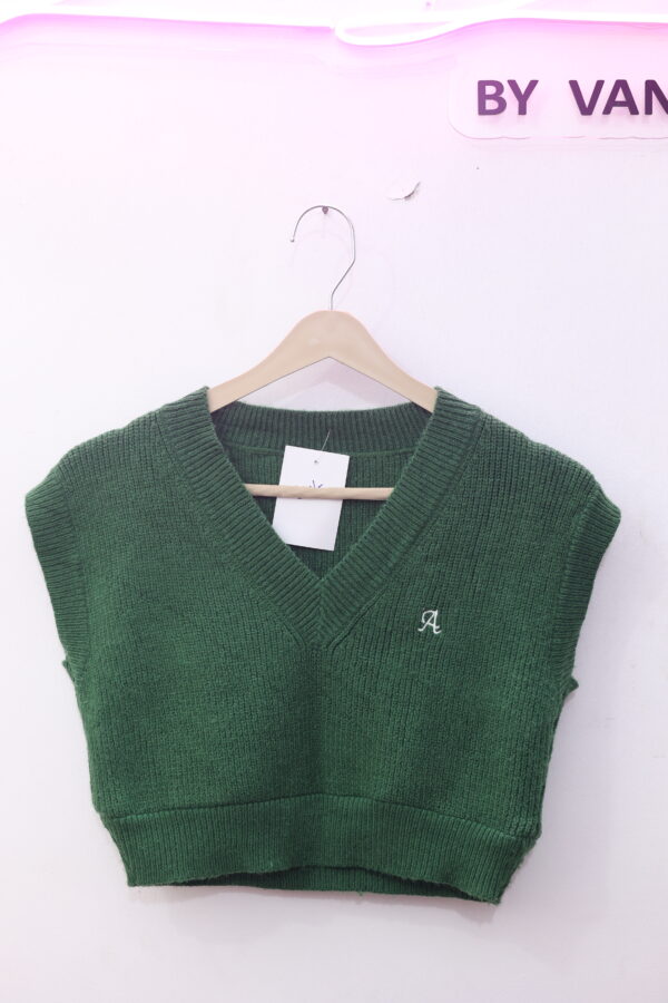 Emerald Knitted Sleeveless Sweater - Image 2