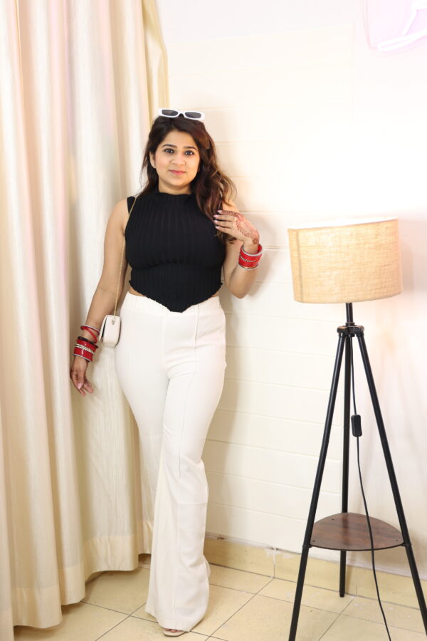 Classic White Flared Trousers - Image 2